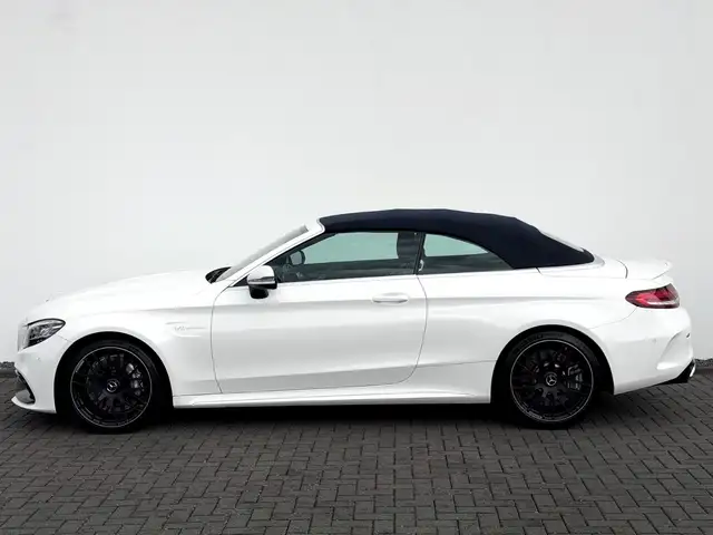 Mercedes-Benz C-Class view 22