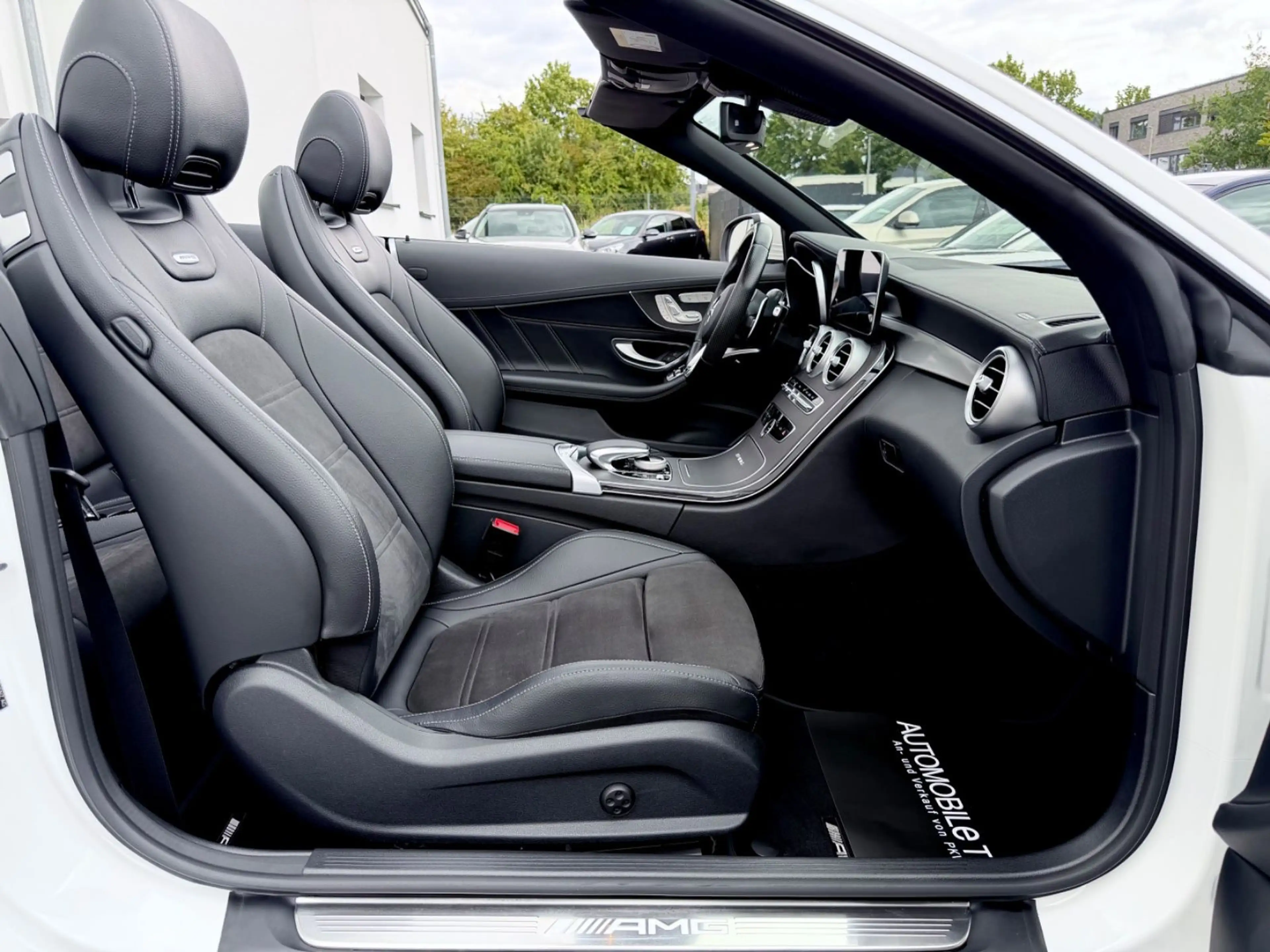 Mercedes-Benz C 63 AMG Cabrio /LED/ACC/HUD/BURM/CAM/GARANTIE/ — photo 12