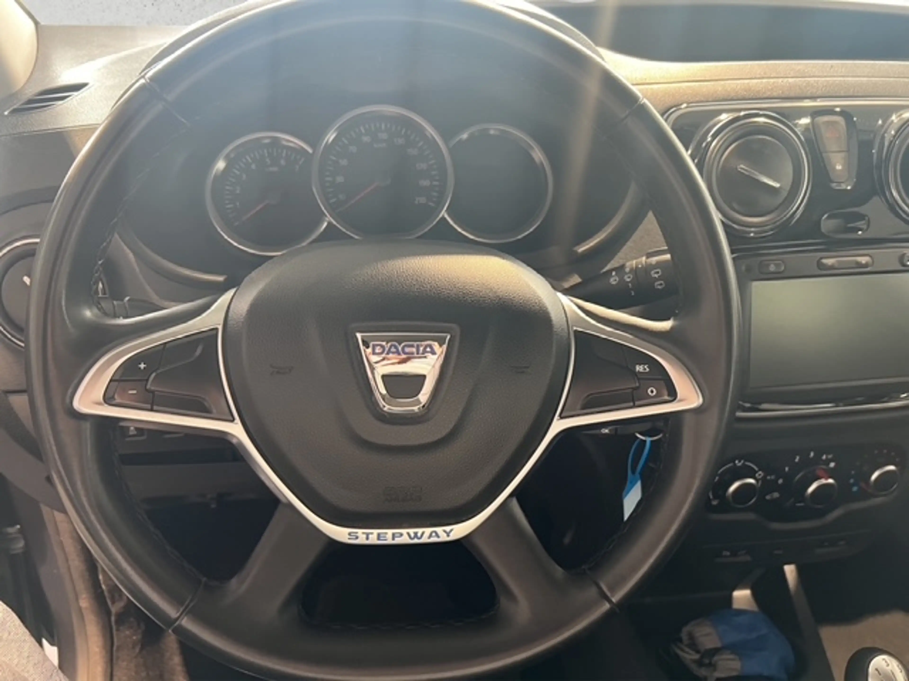 Dacia Dokker Stepway — photo 10