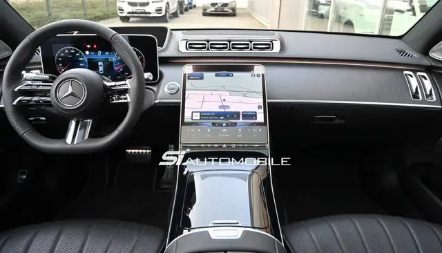Mercedes-Benz S-Class view 11