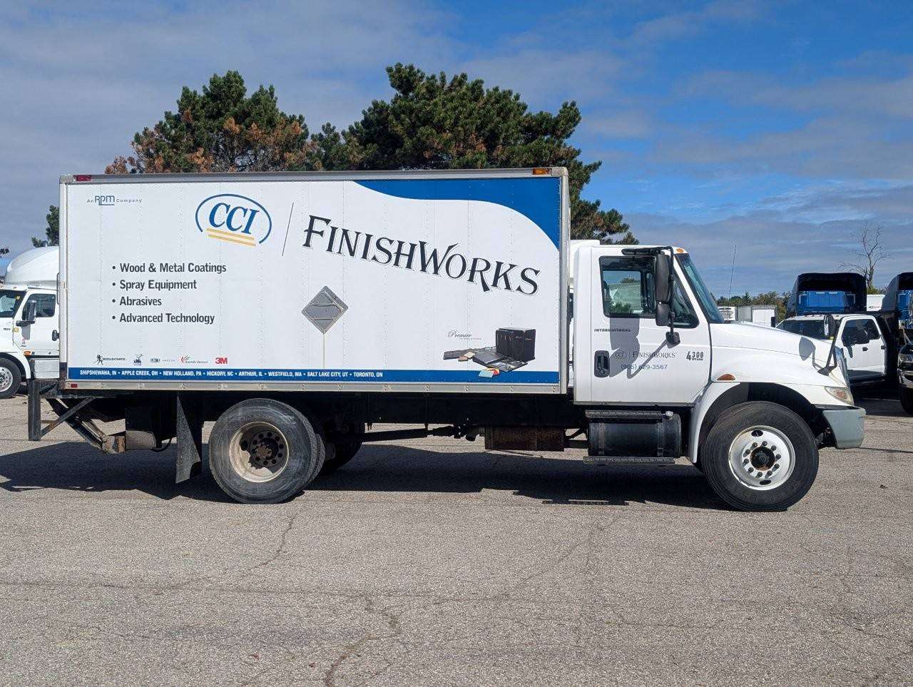 2007 International 4300 SBA 4x2