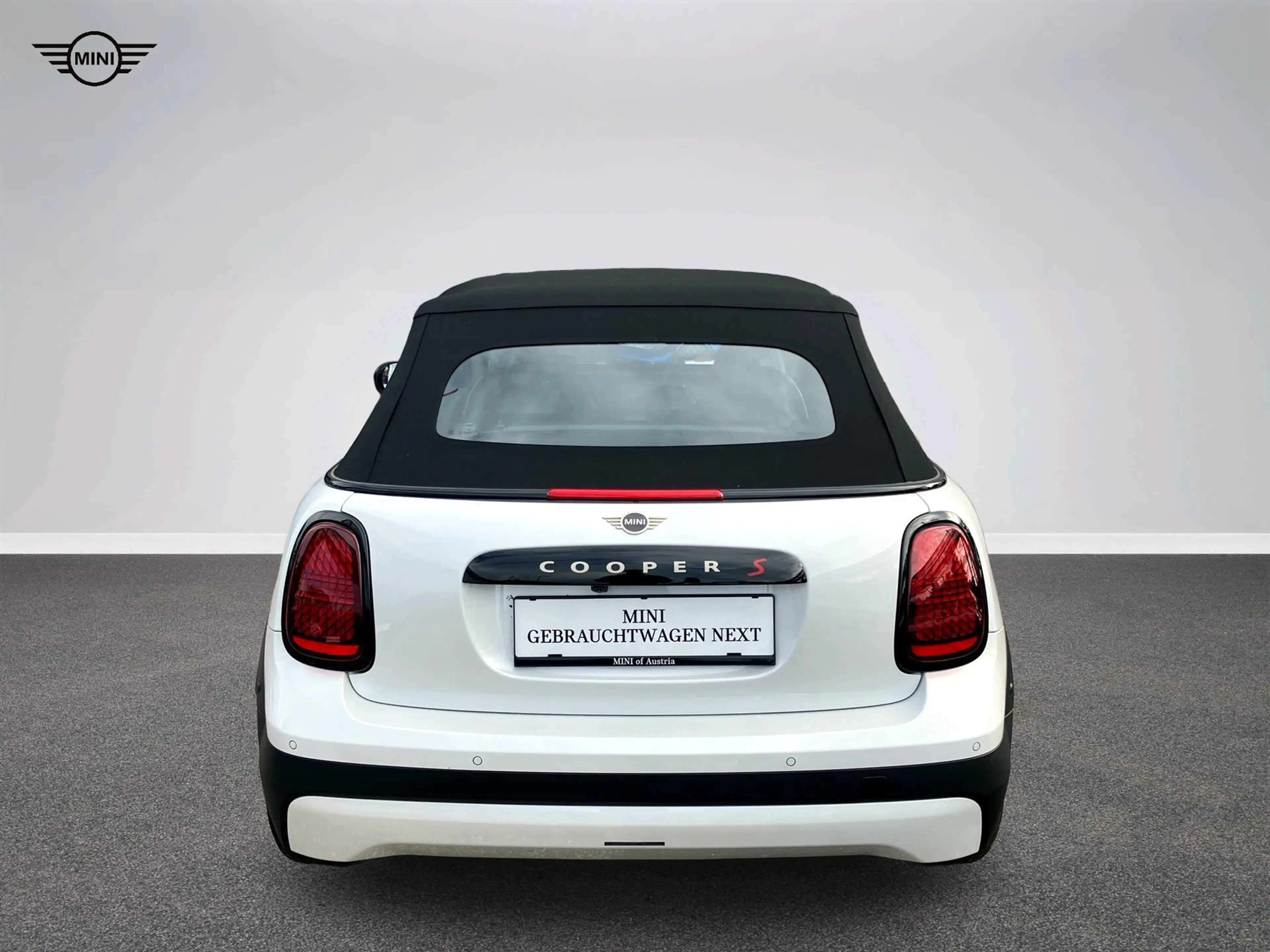 MINI Cooper Cabrio S — photo 8