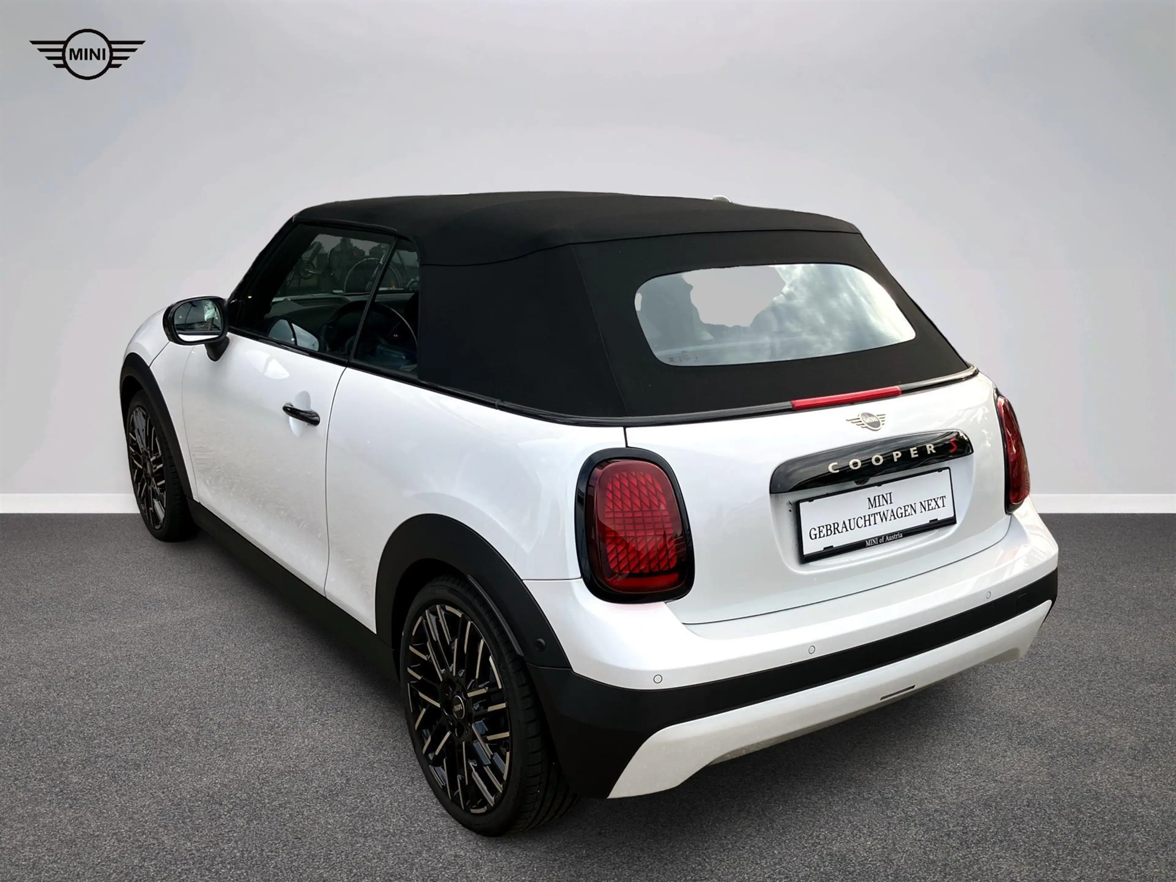 MINI Cooper Cabrio S — photo 6