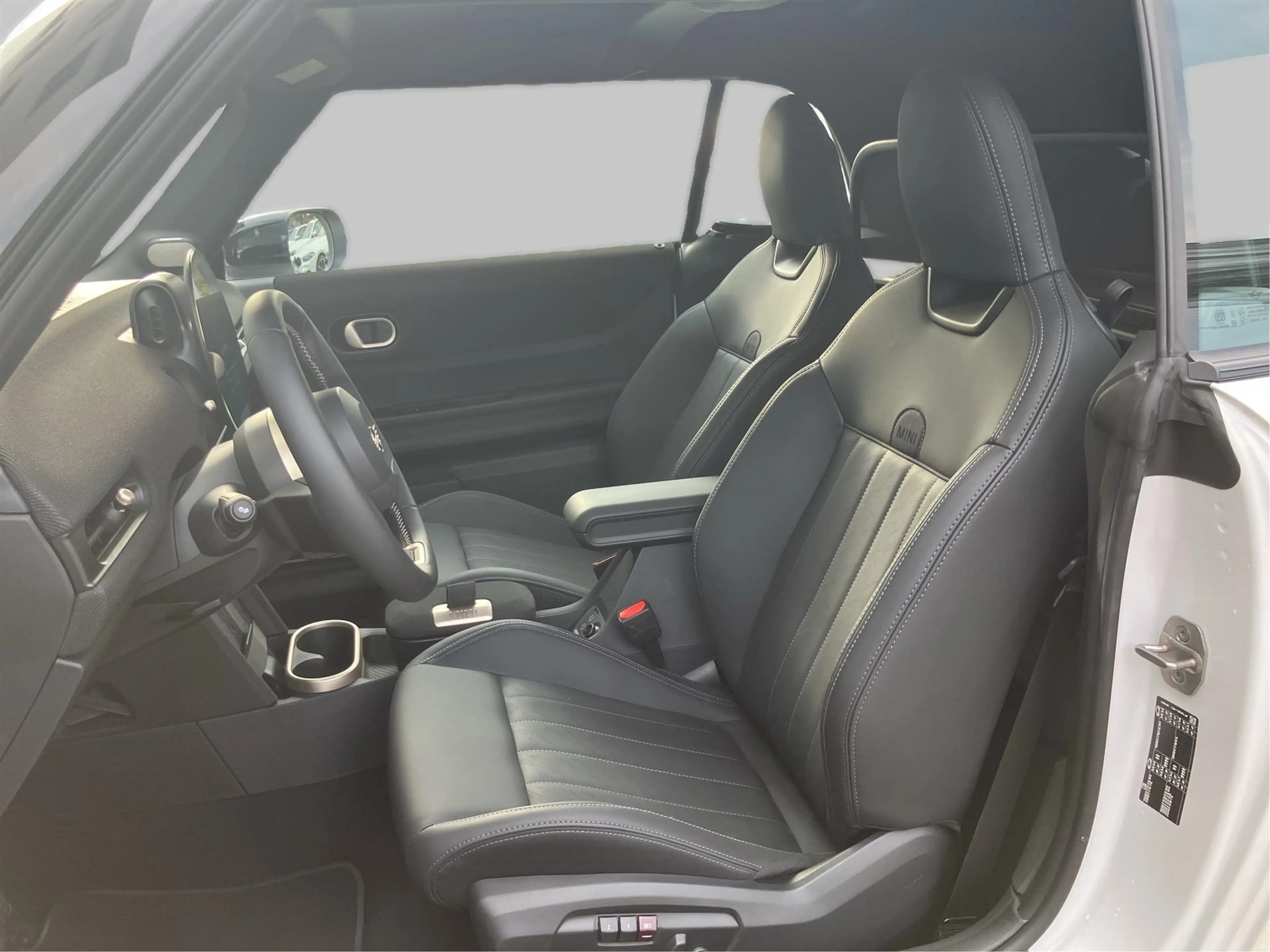 MINI Cooper Cabrio S — photo 12