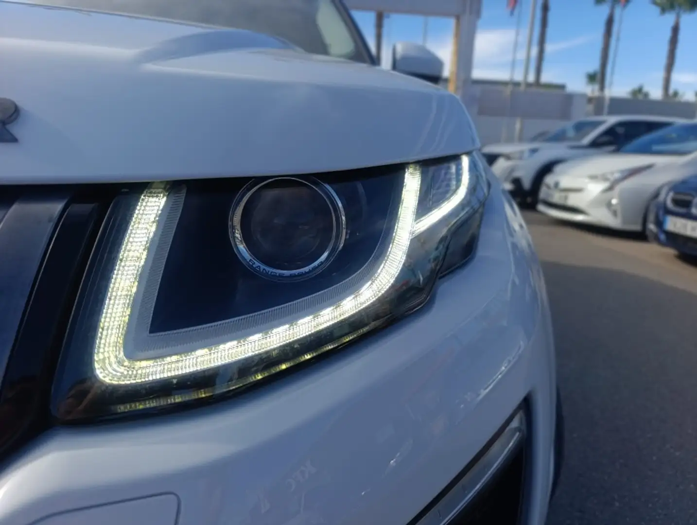 Land Rover Range Rover Evoque 2.0eD4 Pure 2WD 150 Blanco - 2