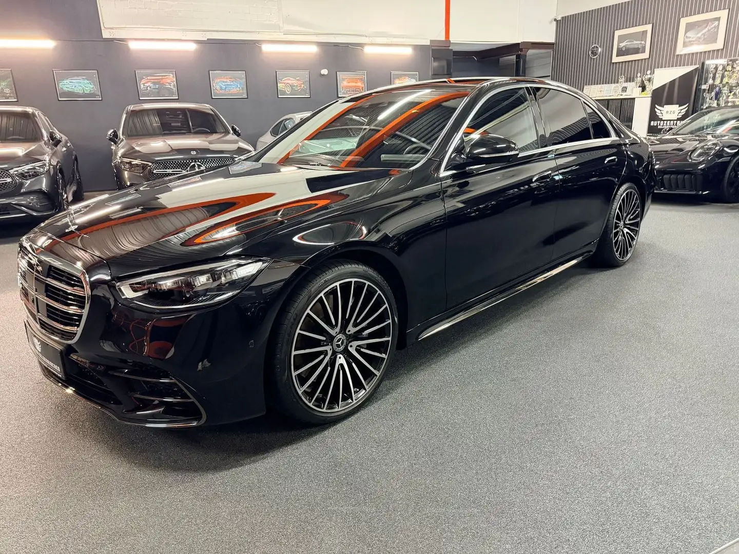 Mercedes-Benz S 450 d 4M AMG PANO/DISTR/NIGHT/MASSAGE/360°/21" Noir - 2