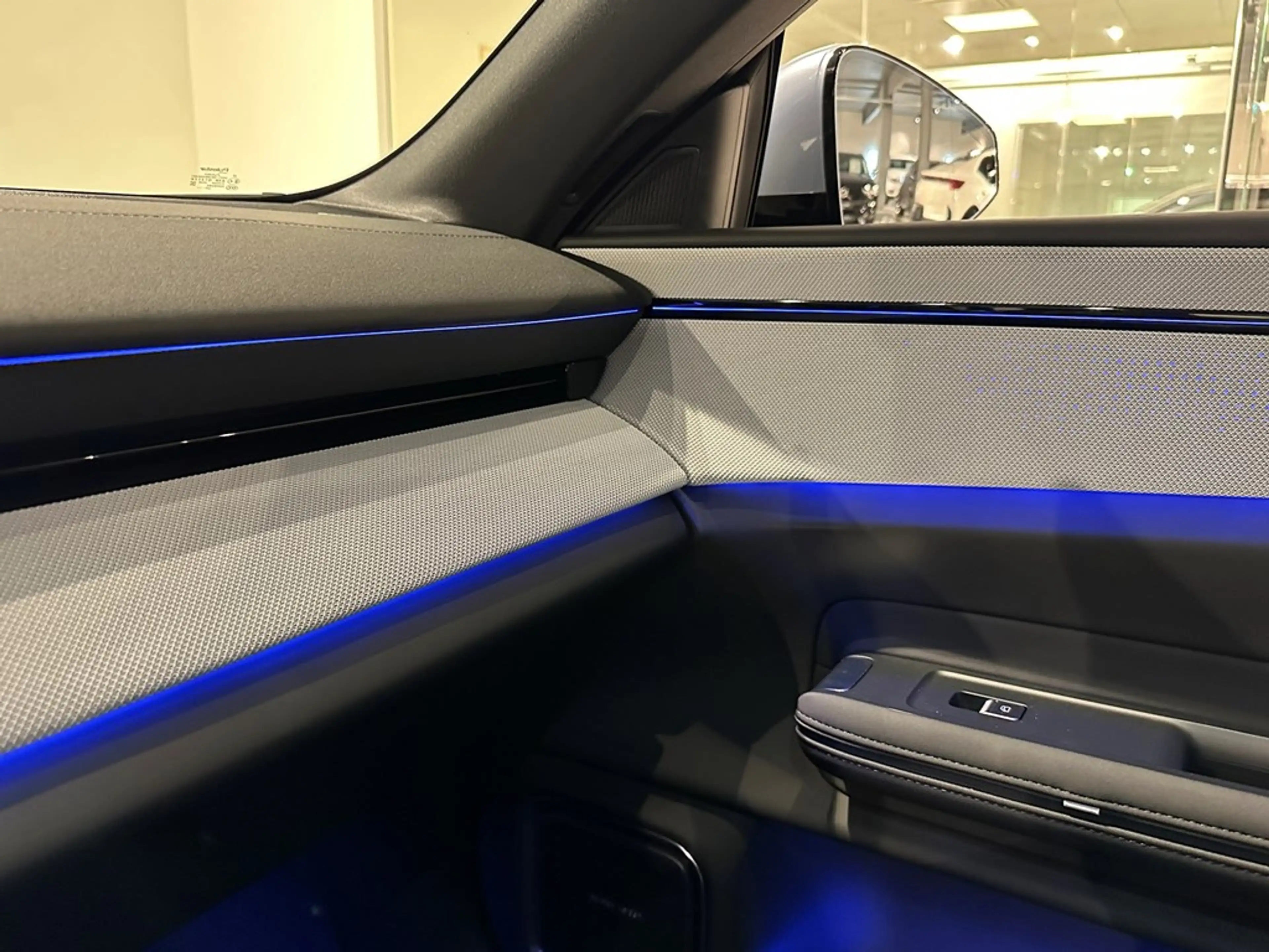 Polestar 4 Long Range PILOT PLUS PACK — photo 7