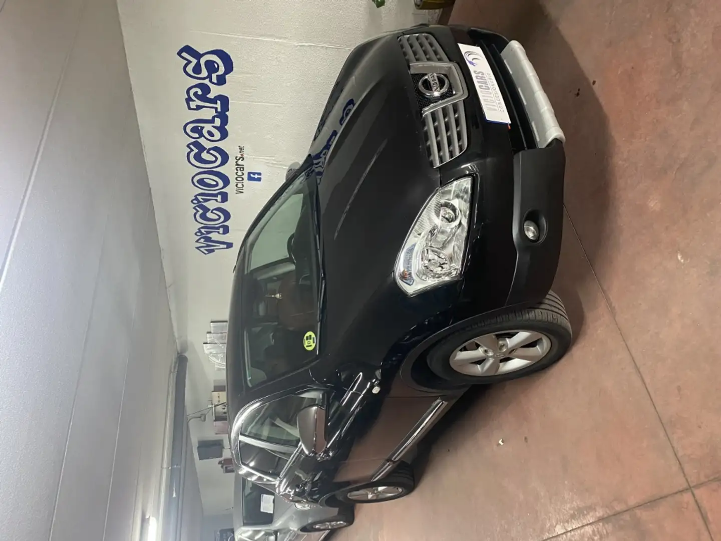 Nissan Qashqai 2.0dCi Visia Business 4x4 A/T Negro - 1