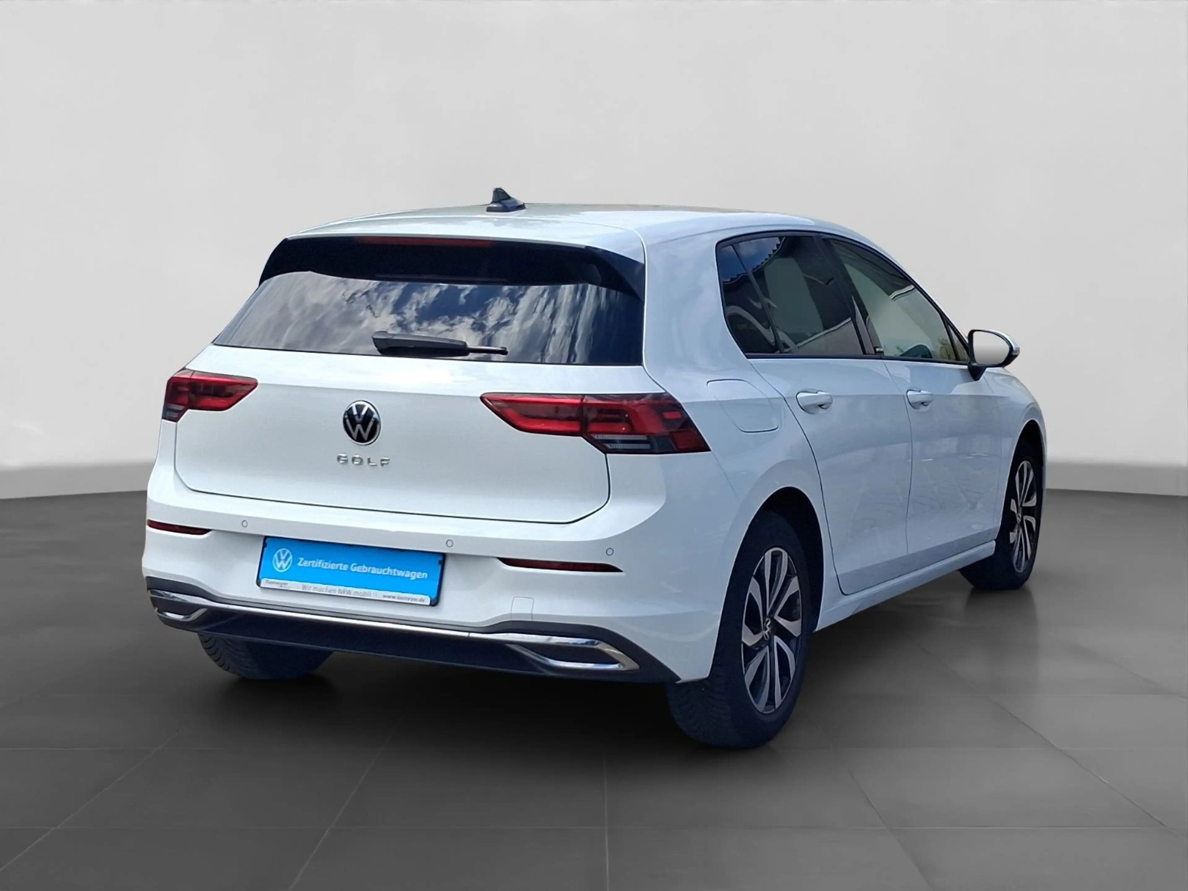 Volkswagen Golf 2.0 TDI DSG ACTIVE NAVI LED AHK KAMERA — photo 3