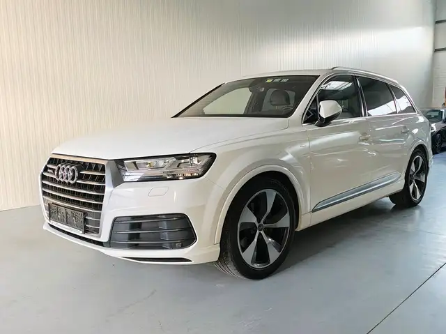 Audi Q7 Q7 3,0TDI QUATTRO | S-LINE | BOSE | PANORAMA |LUFT
