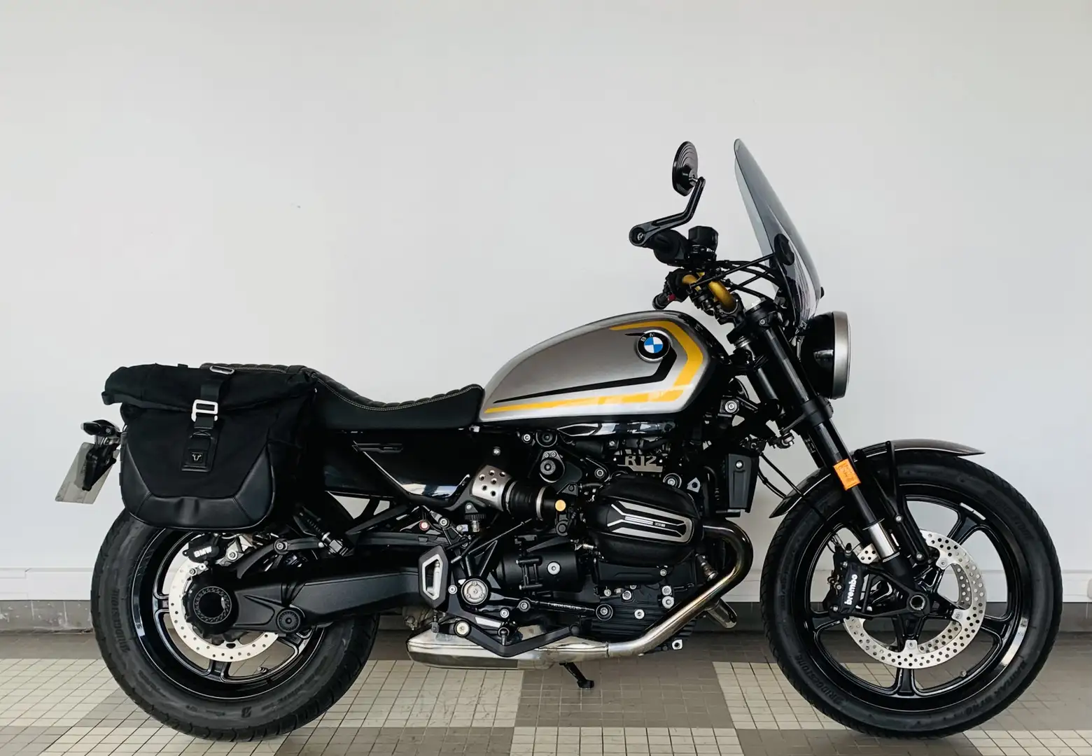 BMW R 12 Gris - 1