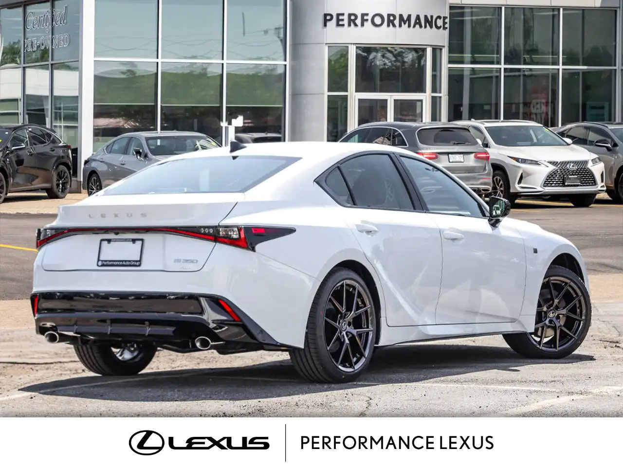 Lexus IS снимка Lexus IS