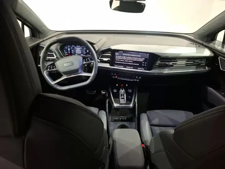 Audi Q4 2026, foto 4