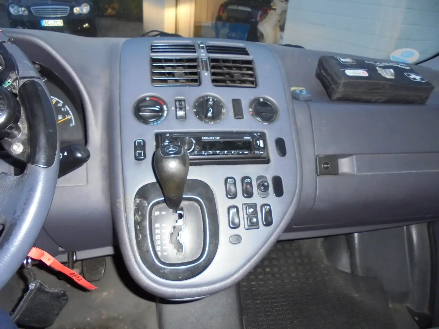 Mercedes-Benz vito Silber - 2