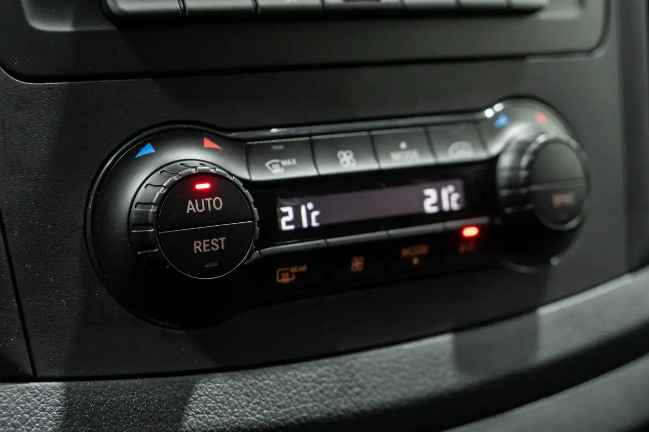 Mercedes-Benz Vito Tourer 116CDi Automaat 8pl ACC Carplay Camera, миниатюра 24
