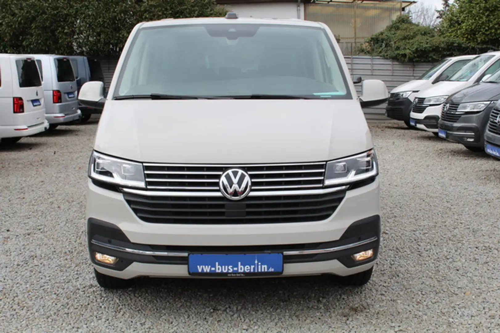Volkswagen T6.1 Multivan Generation SIX DSG AHK ACC DCC Gris - 2