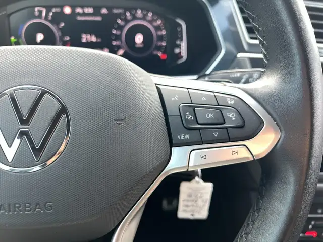 Volkswagen Tiguan view 19