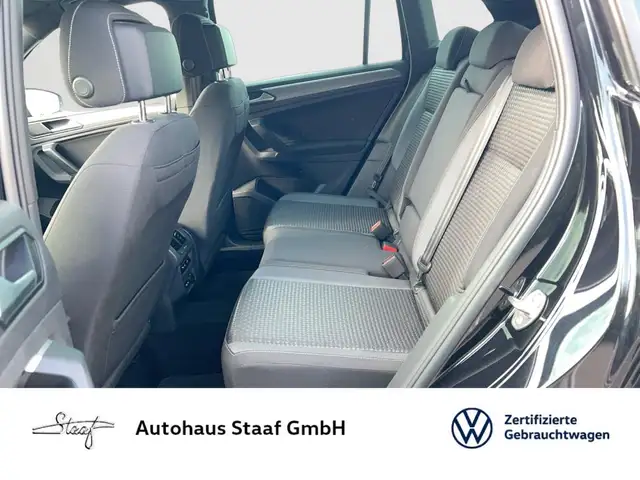 Volkswagen Tiguan view 12