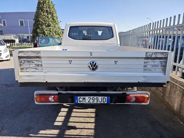 Volkswagen T5 Transporter 2.0 tdi doppia cabina cassonato