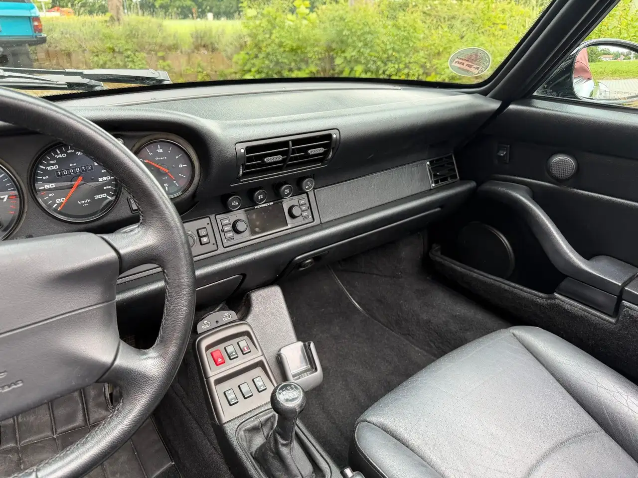 Porsche 993 C2 Cabrio 6-Gg.- 1.dt. Hd. PZ-Scheckheft, foto 11