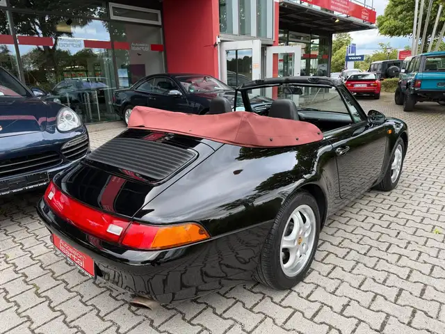 Porsche 993 view 15