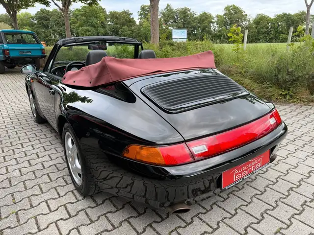 Porsche 993 view 13