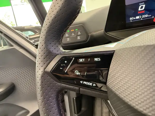 Cupra Born view 8