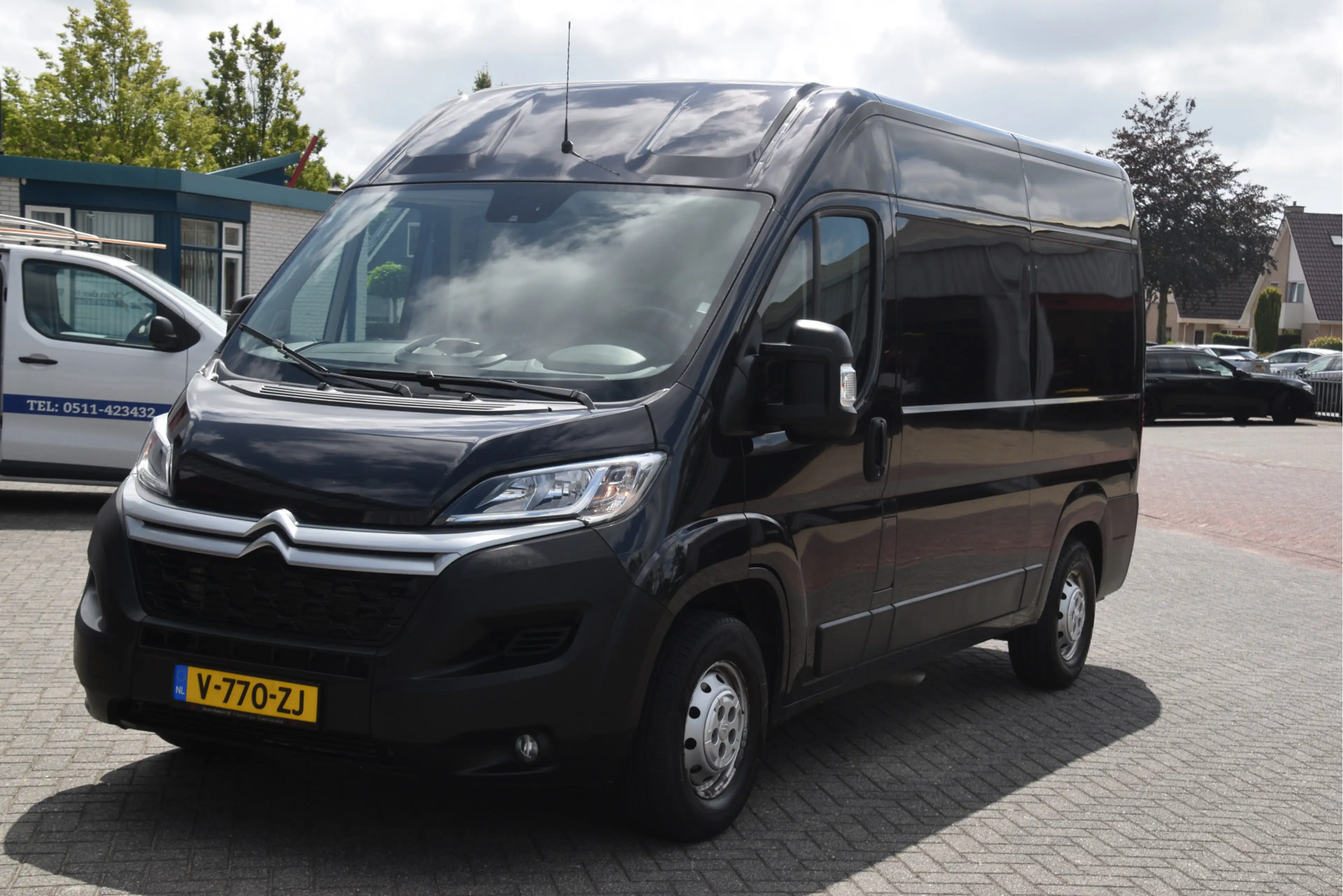 Citroen Jumper 30 2.0 BlueHDi L2H2 Economy 1e eig | Luchtvering | — photo 2