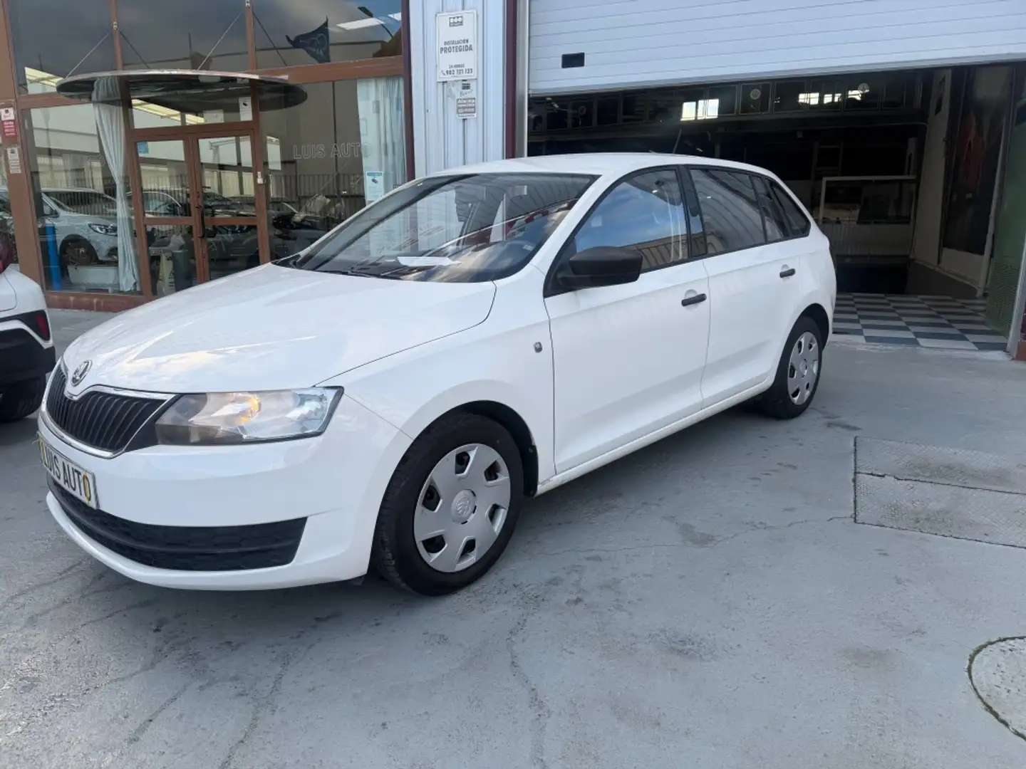 Skoda Rapid/Spaceback 1.2 TSI Ambition 63kW Blanco - 2