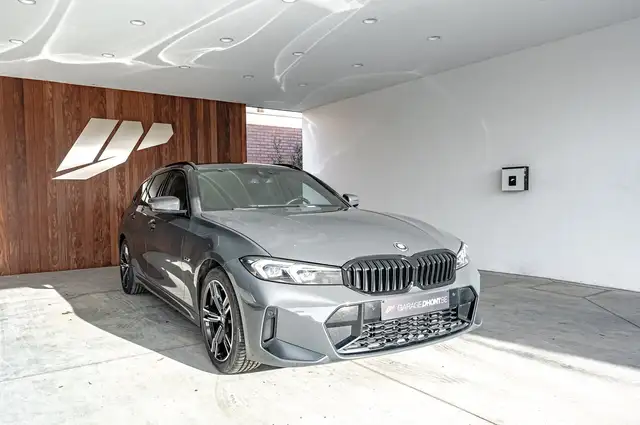 BMW 330 e touring, M pack, Zetelverwarming, Getinte ram...