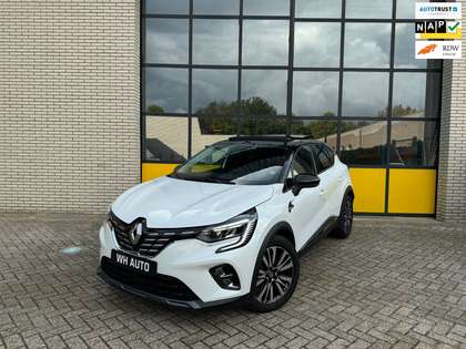 Renault Captur Panorama dak, Leer & Böse Plug-in Hybrid 160 Initi