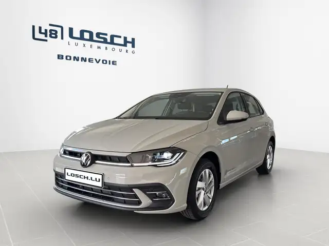 Volkswagen Polo view 3