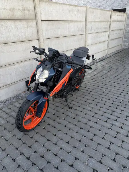 KTM 125 Duke - foto 5