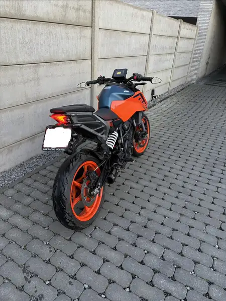 KTM 125 Duke - foto 3