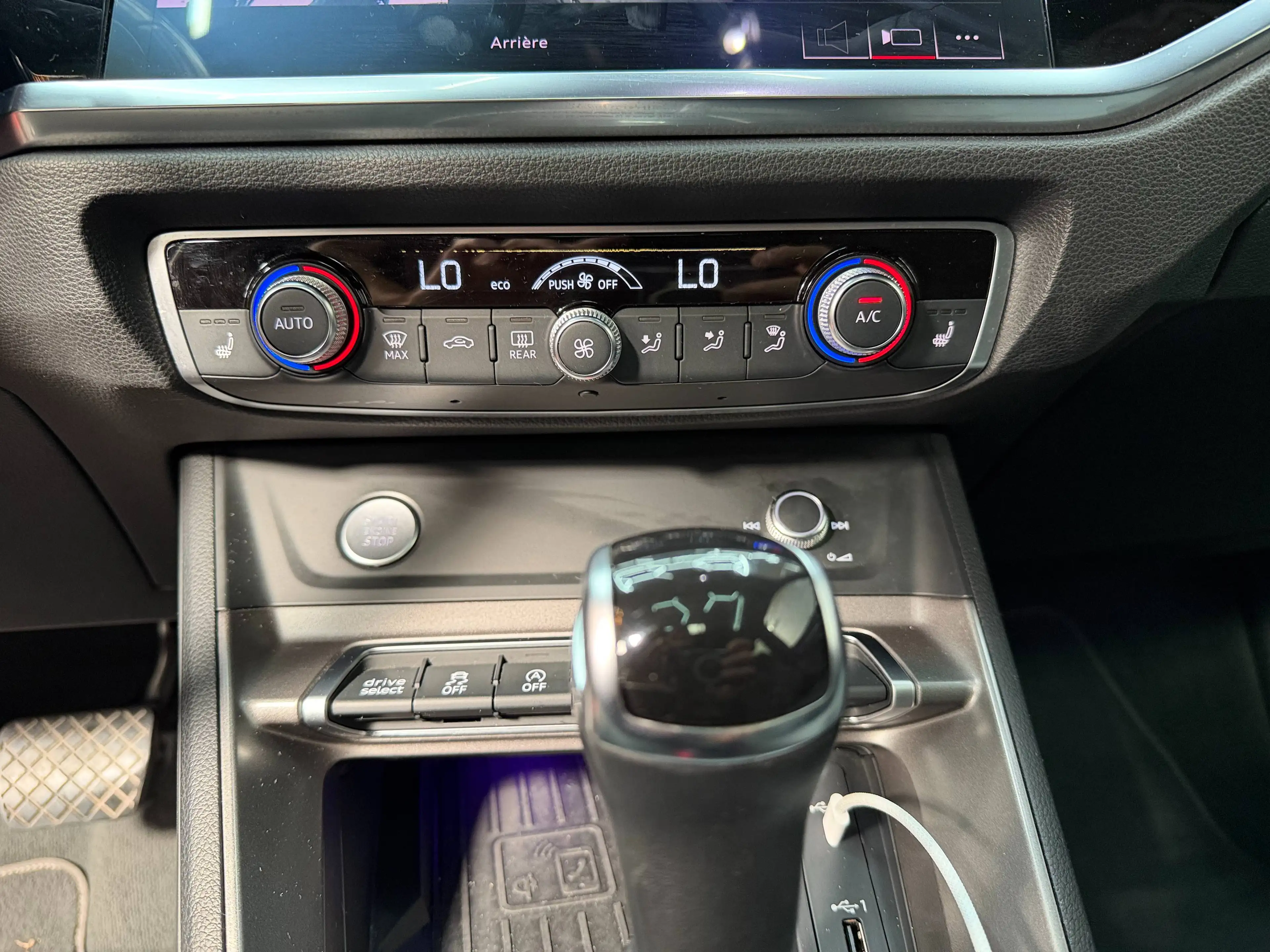 Audi Q3 Q3 Sportback 35 TDi Business Edition S line S tronic — photo 13