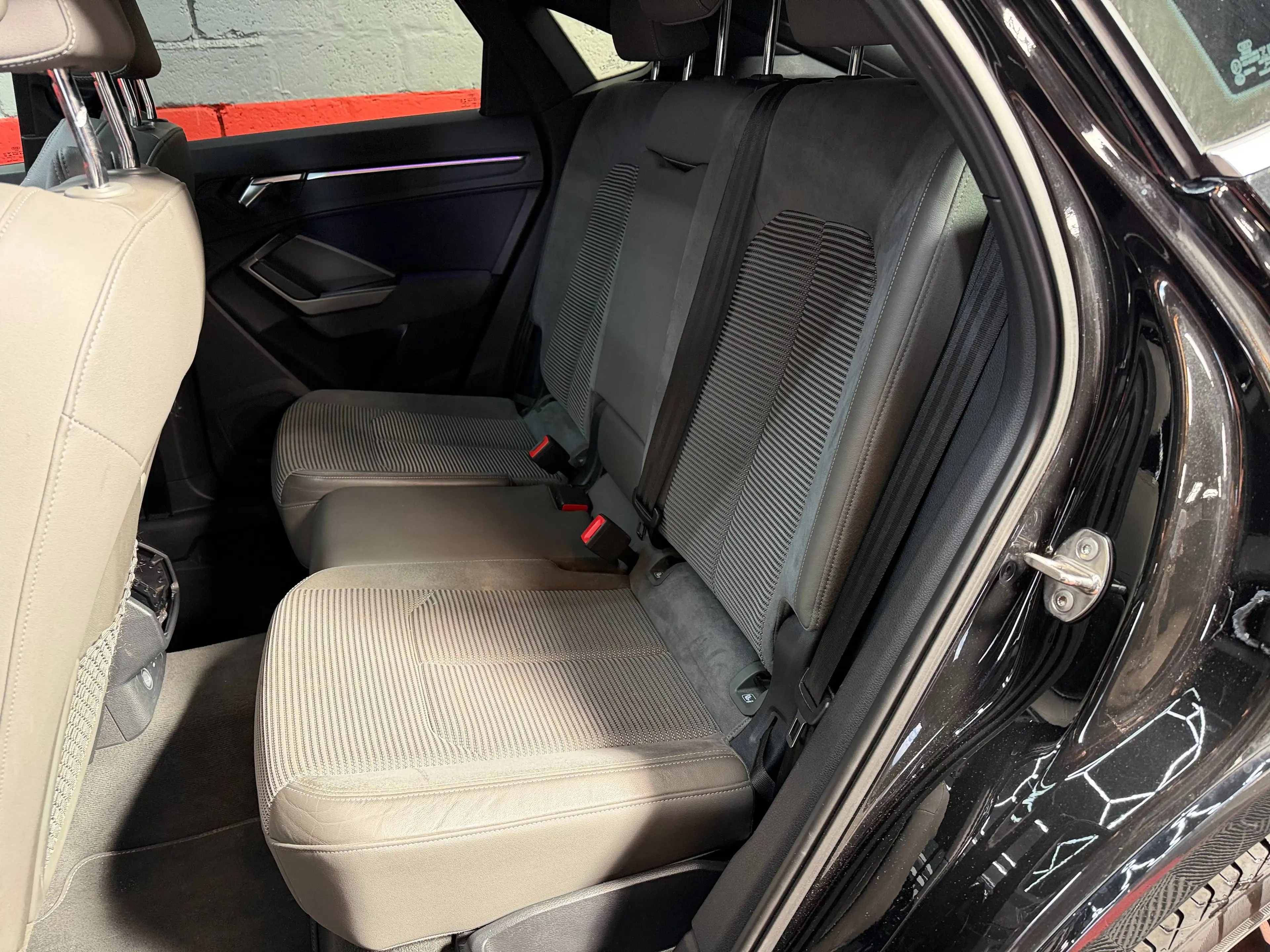 Audi Q3 Q3 Sportback 35 TDi Business Edition S line S tronic — photo 9