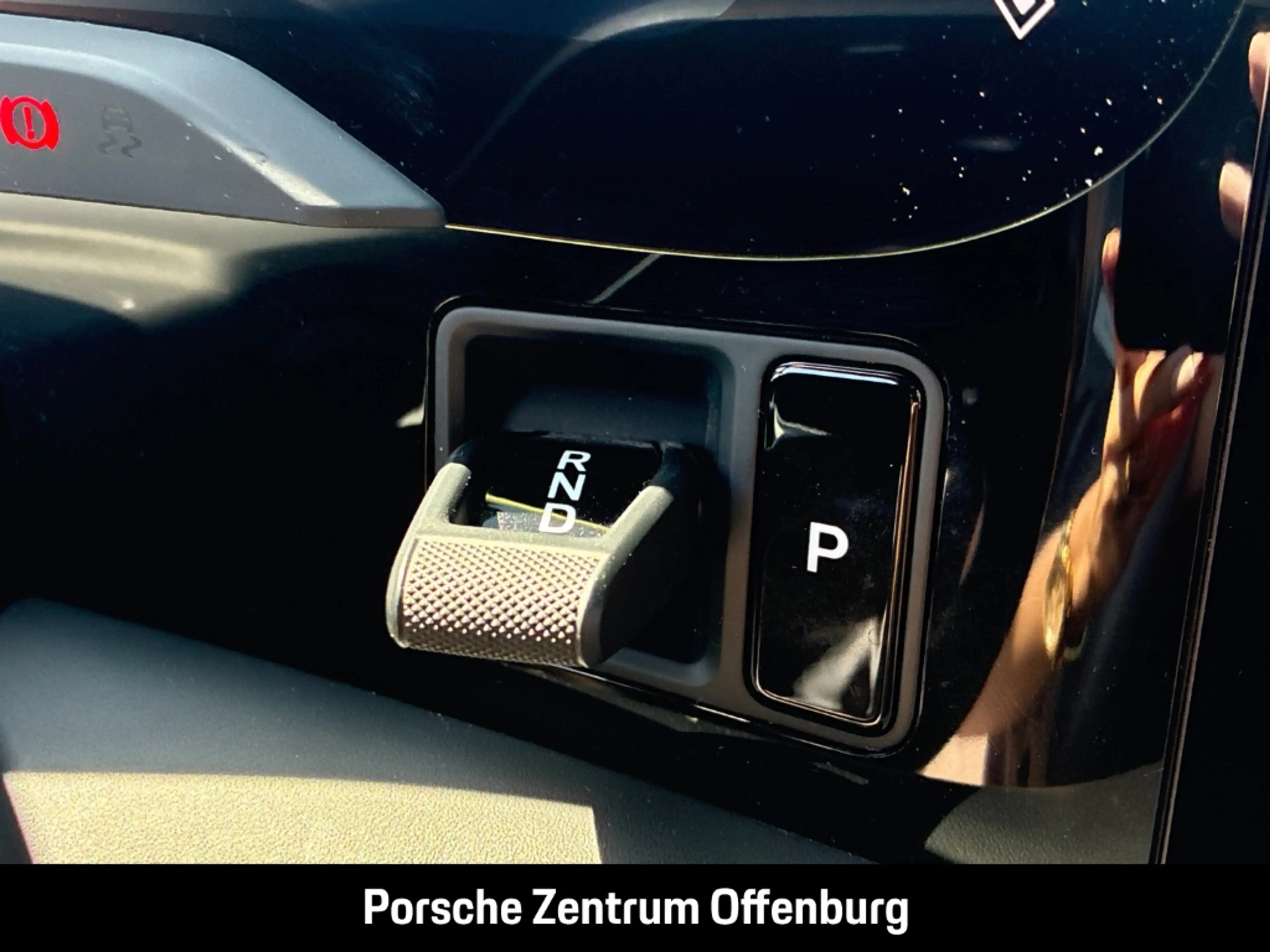 Porsche Taycan Turbo S Carbon Mmry Burmester PDDC PCCB Inno Pano — photo 15