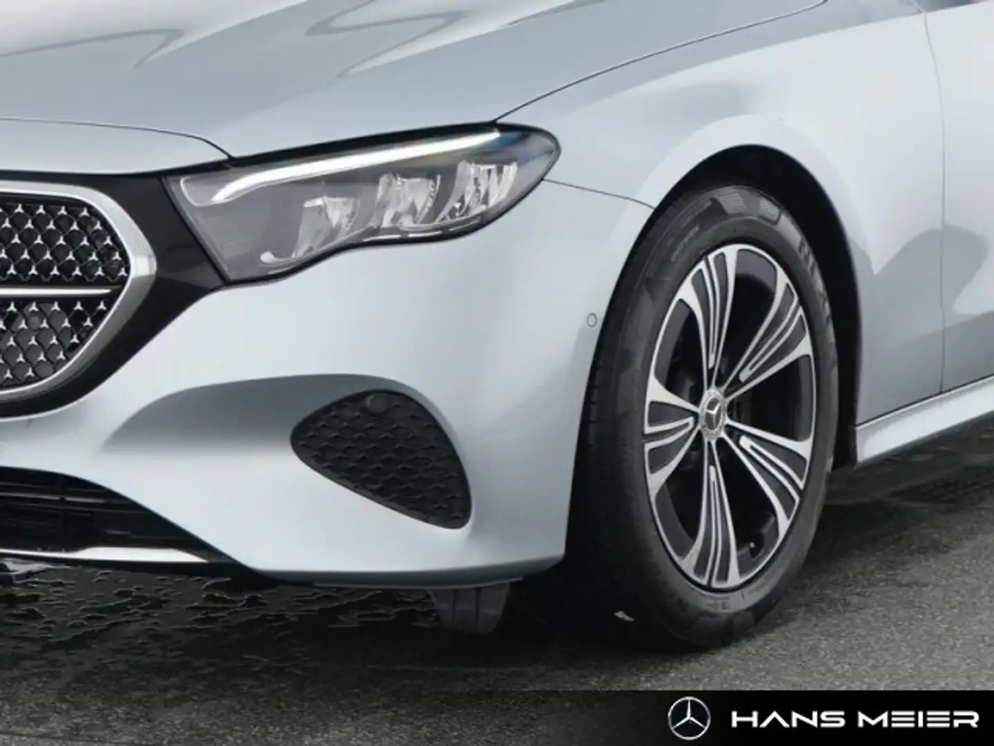 Mercedes-Benz E 220 E 220 d 4M Avantgarde AHK Lenkradhzg. LED Kamera Silber - 2