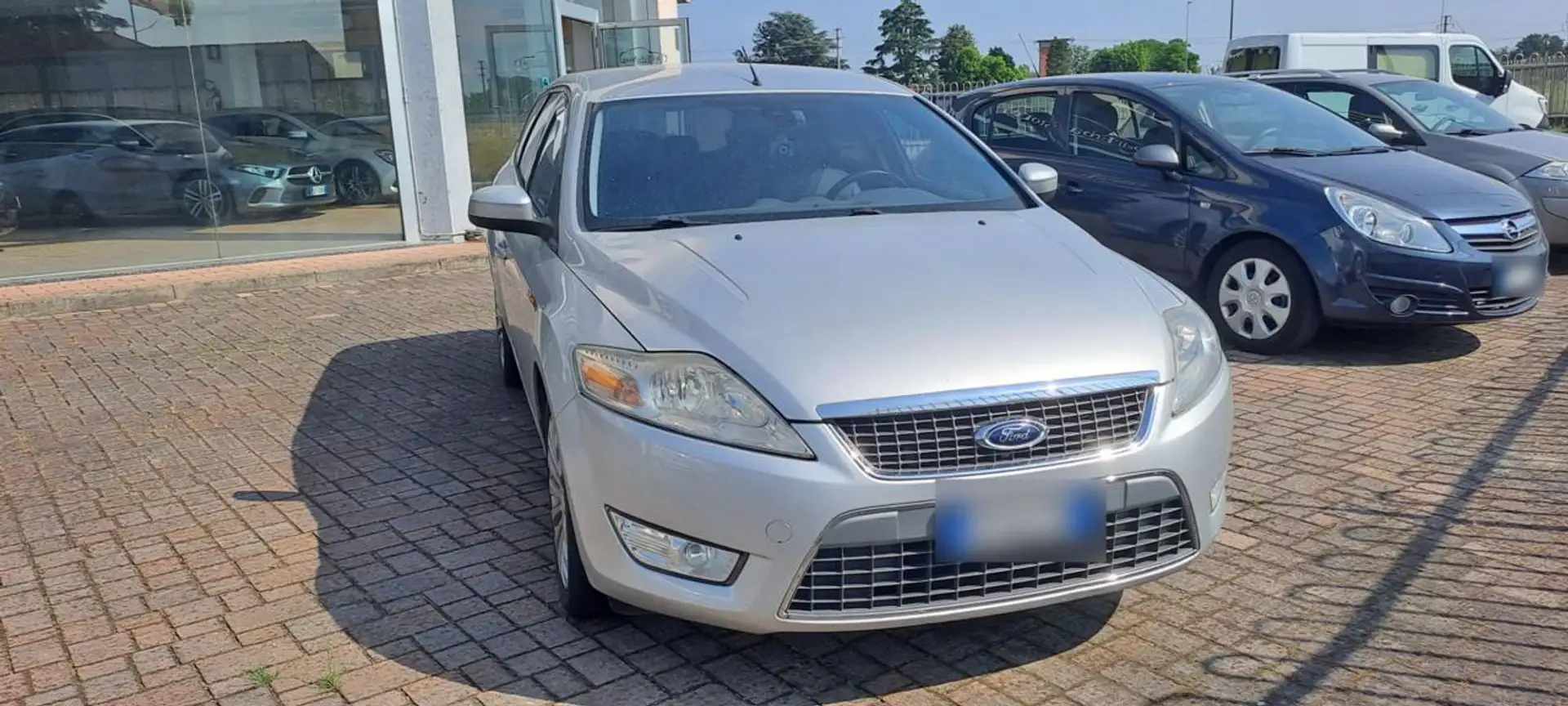 Ford Mondeo + 2.0 TDCi 140 CV Station Wagon DPF Argento - 1