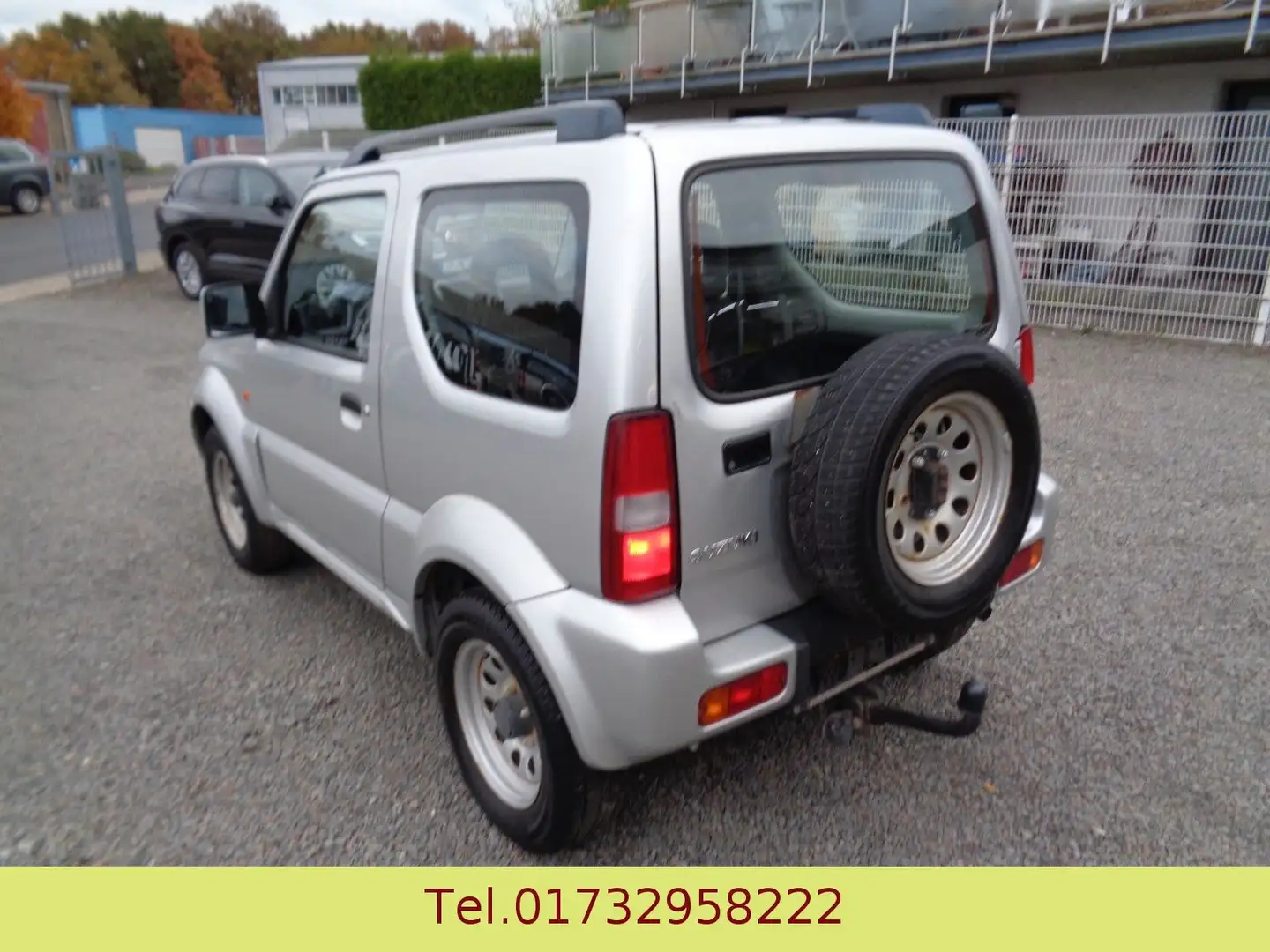 Suzuki Jimny 1.3 4WD Comfort Silber - 2