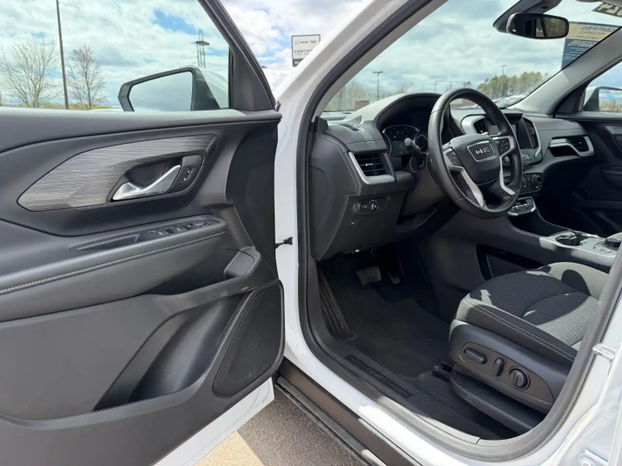 GMC Terrain снимка GMC Terrain