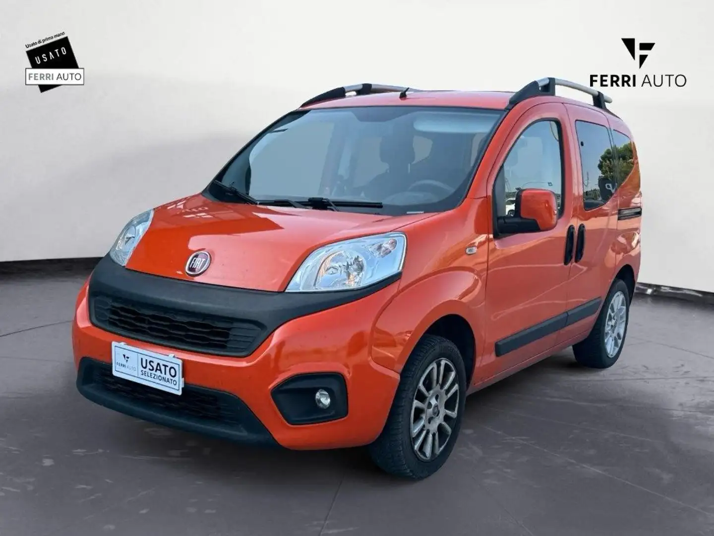 Fiat Qubo 1.4 8V 77 CV Easy Natural Power Portocaliu - 2