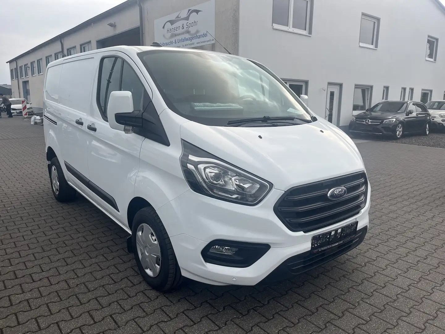 Ford Transit Custom Kasten L1H1 Trend 2.0 TDCI, EU 6 Weiß - 1