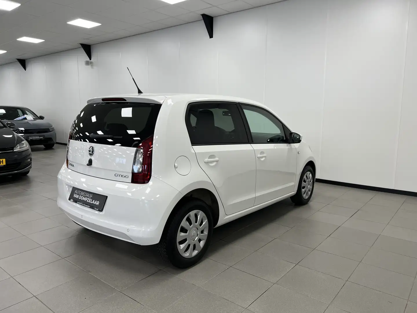 Skoda Citigo 1.0I Style / 75PK / 5-DEURS / AIRCO / PDC / LED / Blanco - 2