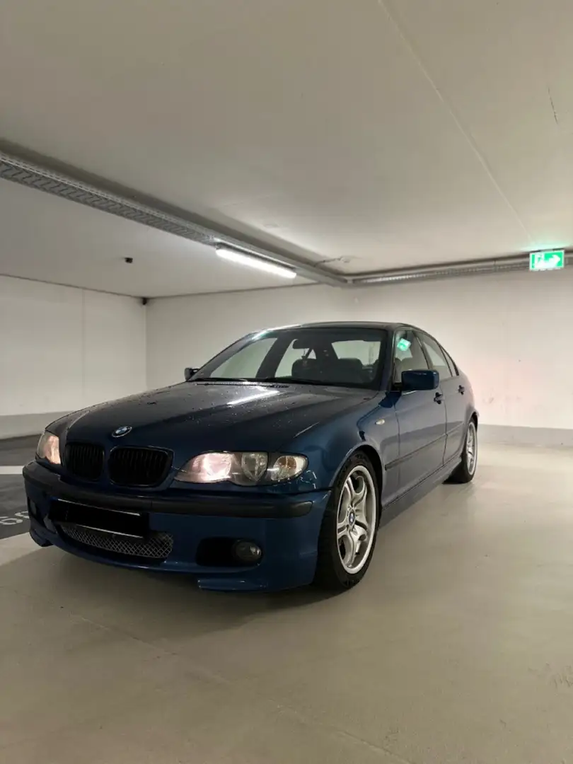 BMW 316 316i Modrá - 1