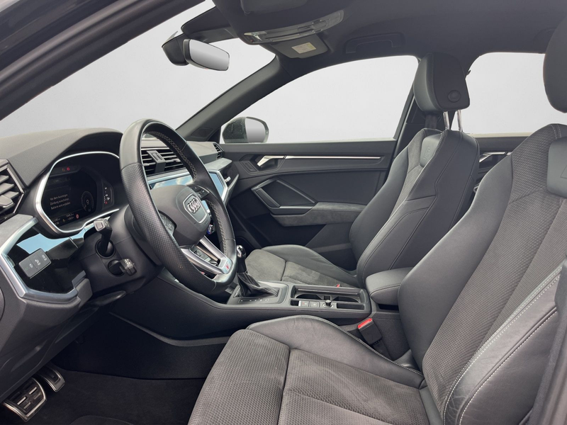Audi Q3 45 TFSI e S tronic NAVI RFK SHZ LED SONOS — photo 12
