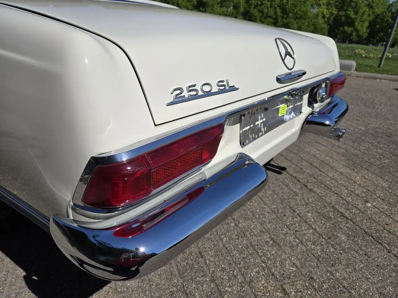 Mercedes-Benz SL 250, foto 4