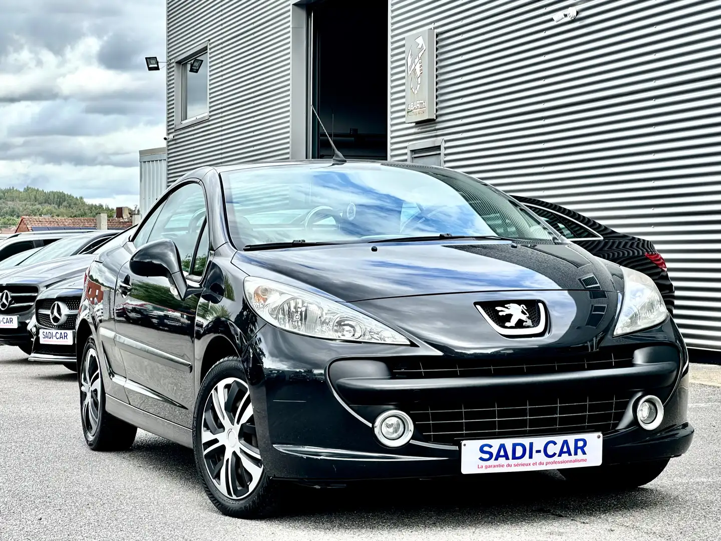 Peugeot 207 CC 1.6i 16v CABRIOLET Noir - 1