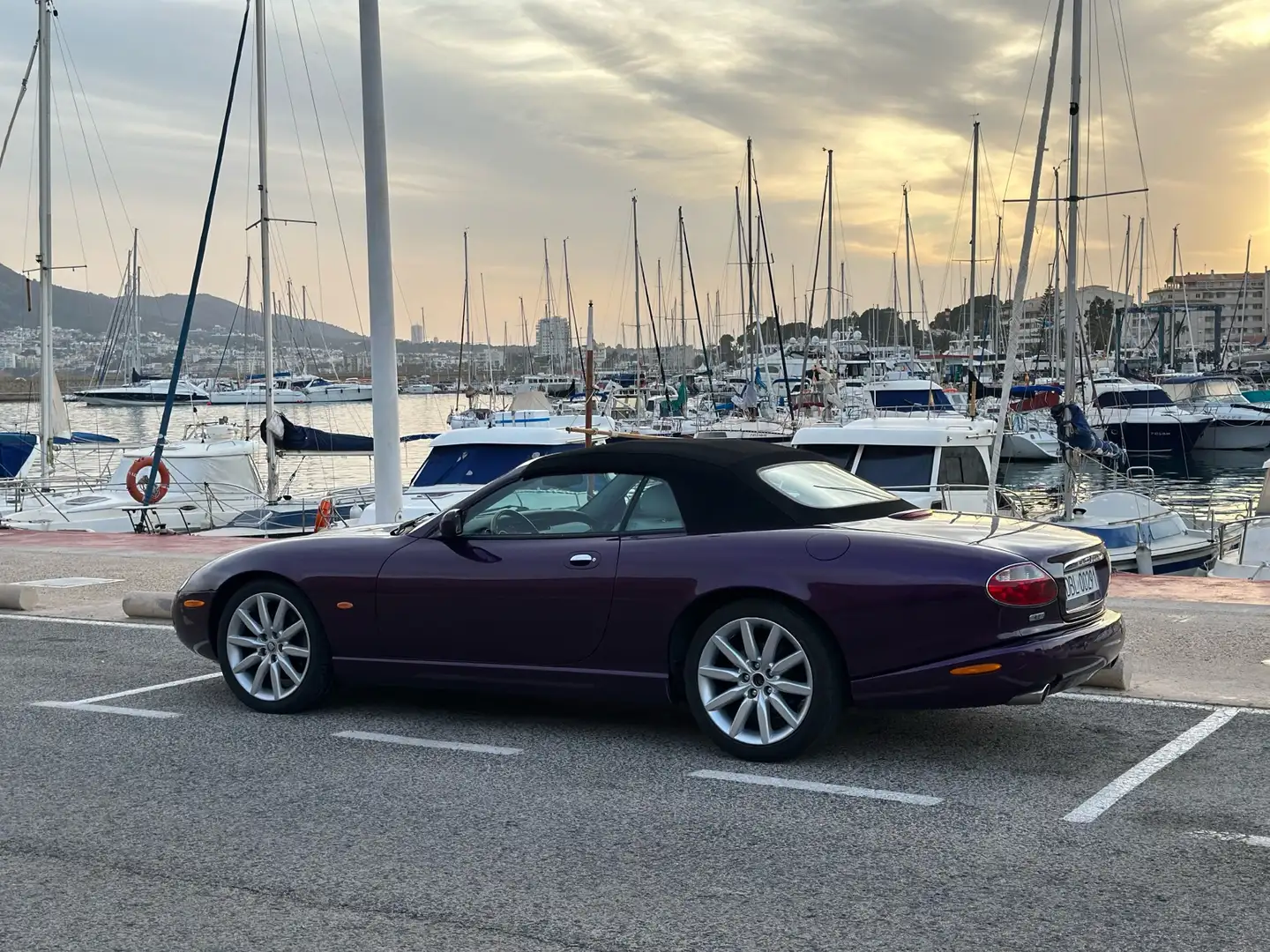 Jaguar XK8 Cabriolet - 2