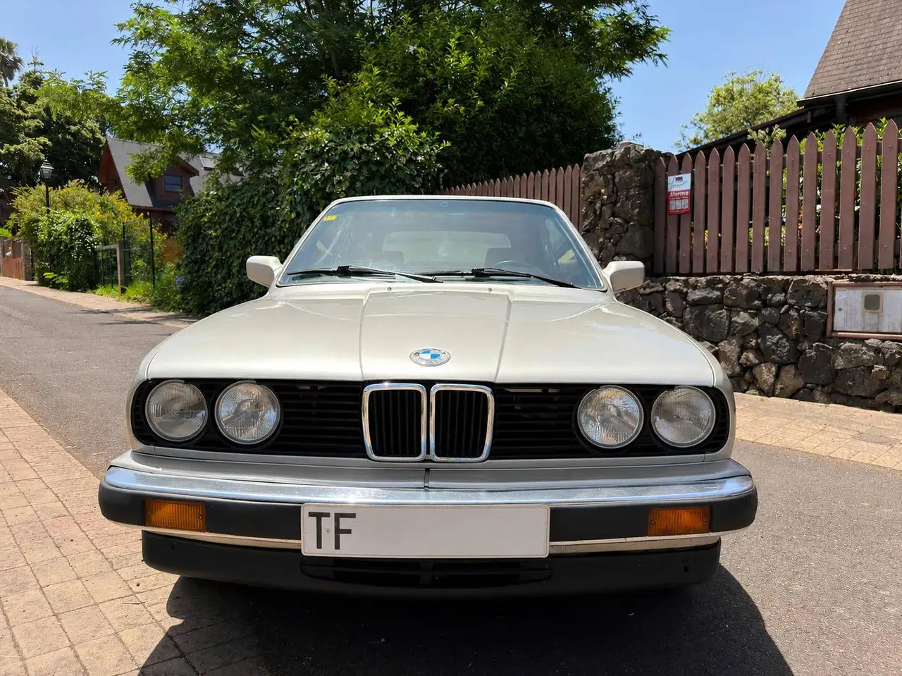 BMW 325i Cabriolet Aut., foto 4